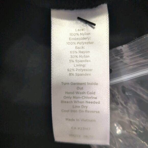 TALBOTS RSVP Black Lace Blouse Women's Medium Scalloped Hem 3/4 Sleeve Lined NWT - Picture 6 of 11